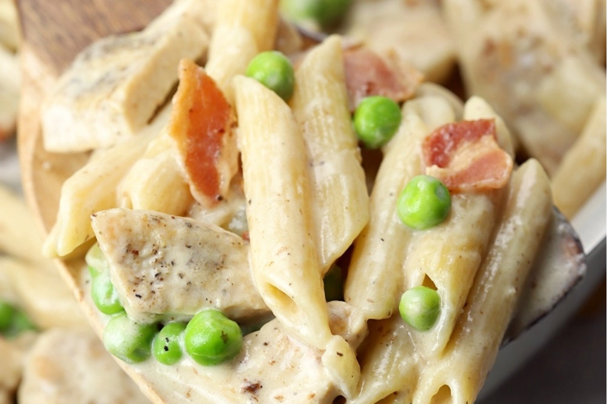 Leftover turkey pasta with peas.