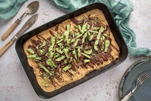 A baking dish with peppermint crisp tart in it.