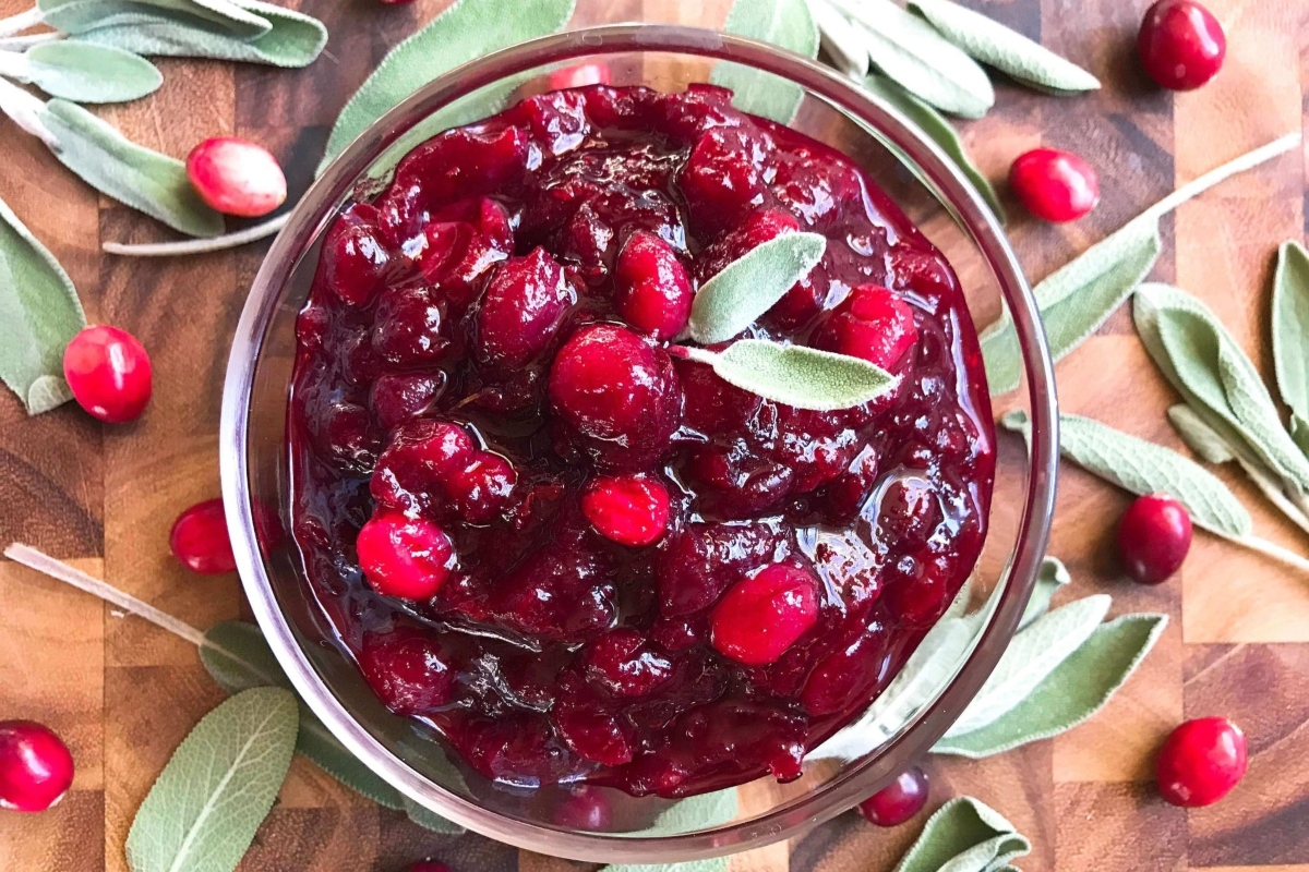 Cranberry sauce with sage leaves on a cutting board is a delightful addition to any meal. This recipe combines the tartness of cranberries with the earthy aroma of sage, creating a perfect balance