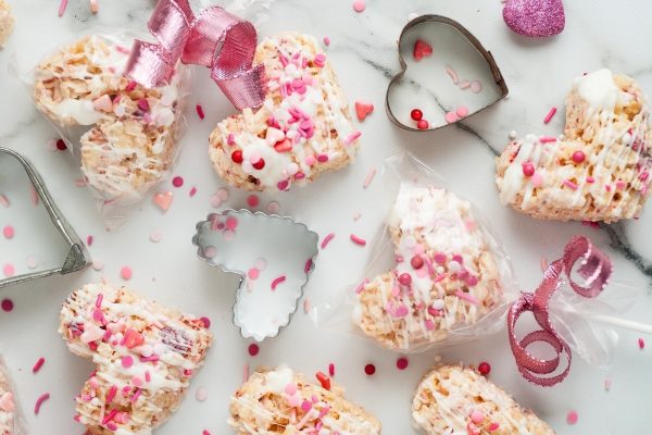 Valentine's day rice krispie treats.