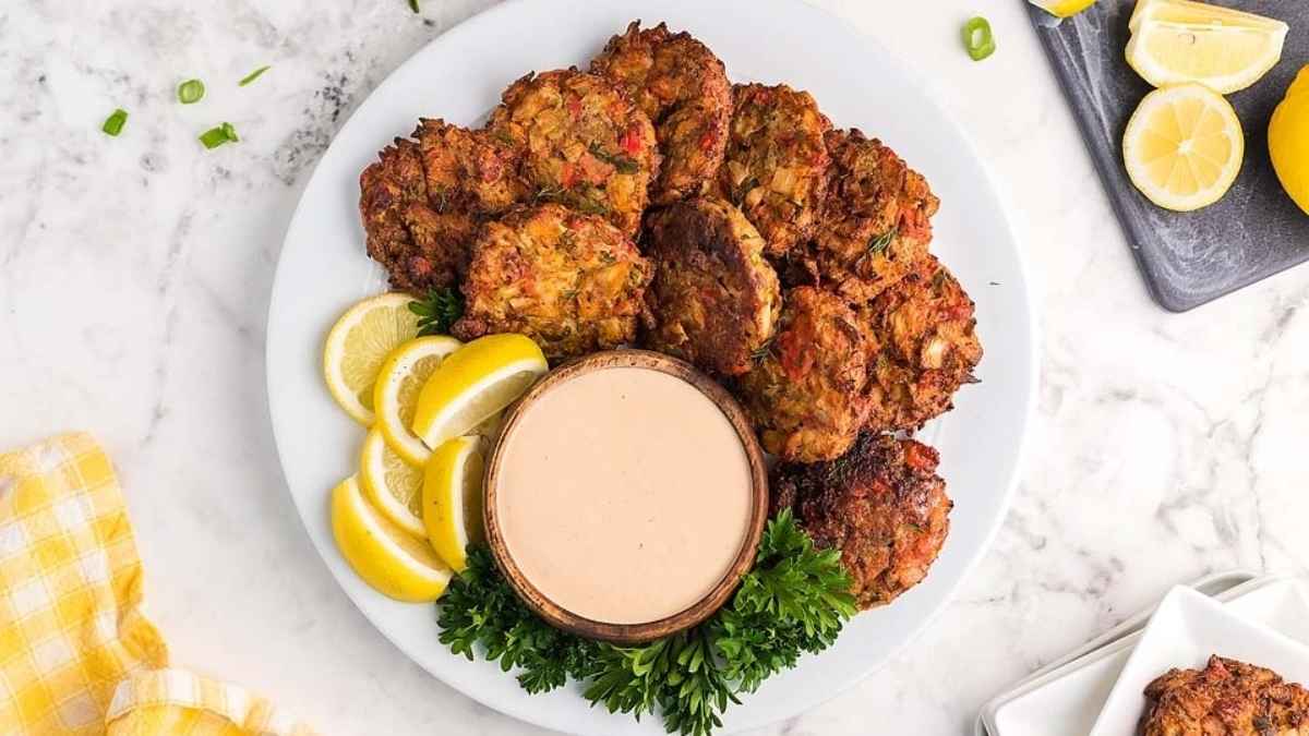 Air Fryer Crab Cakes With Garlic Lemon Chipotle Aioli.