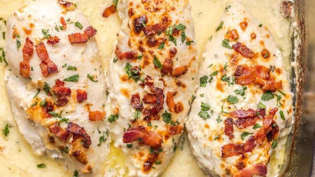 Baked ranch chicken with sauce.