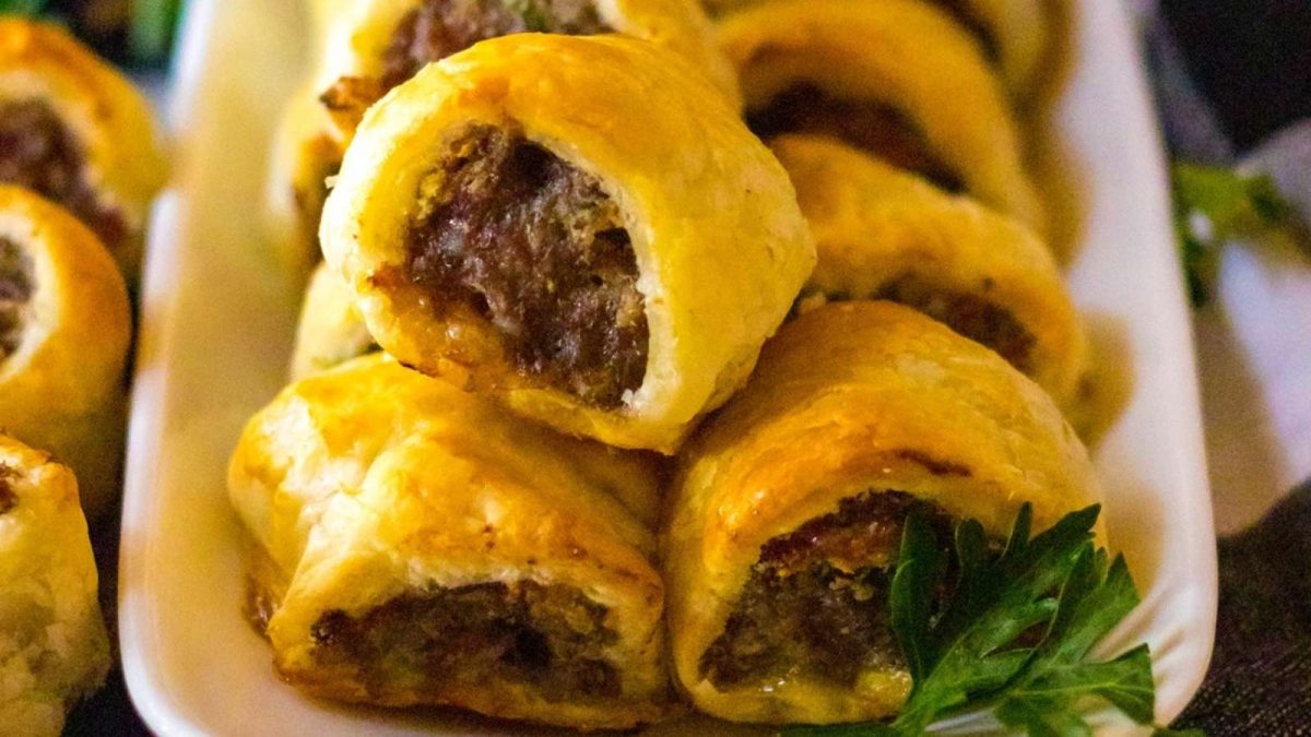 Balancing Motherhood Sausage Rolls With Puffed Pastry 1