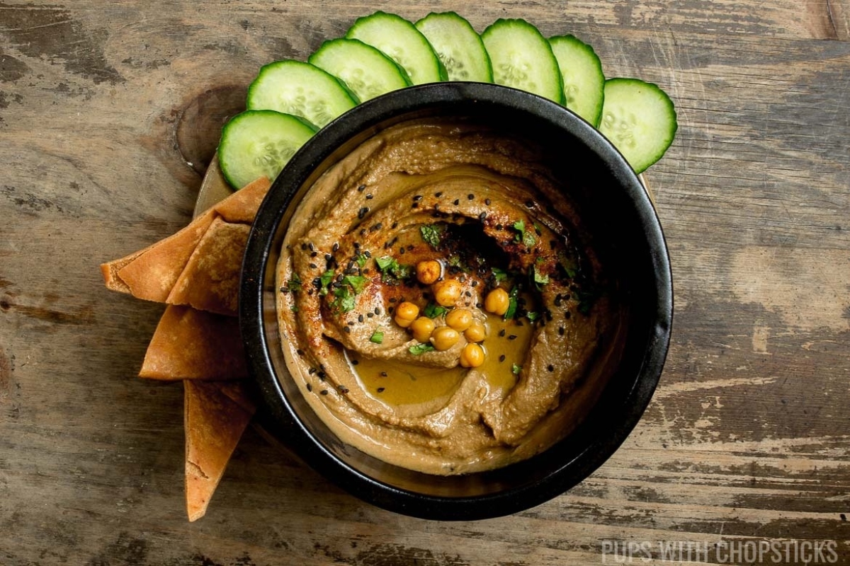 Black Garlic Hummus