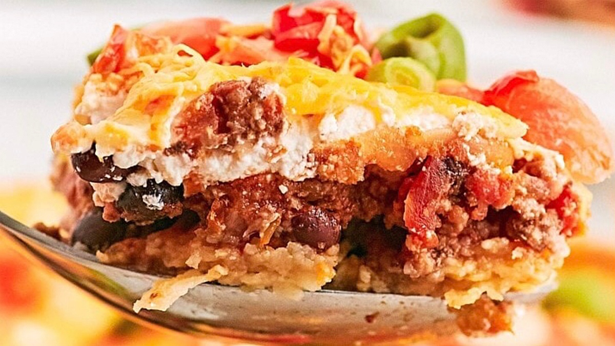 Easy Ground Beef Taco Casserole Recipe.