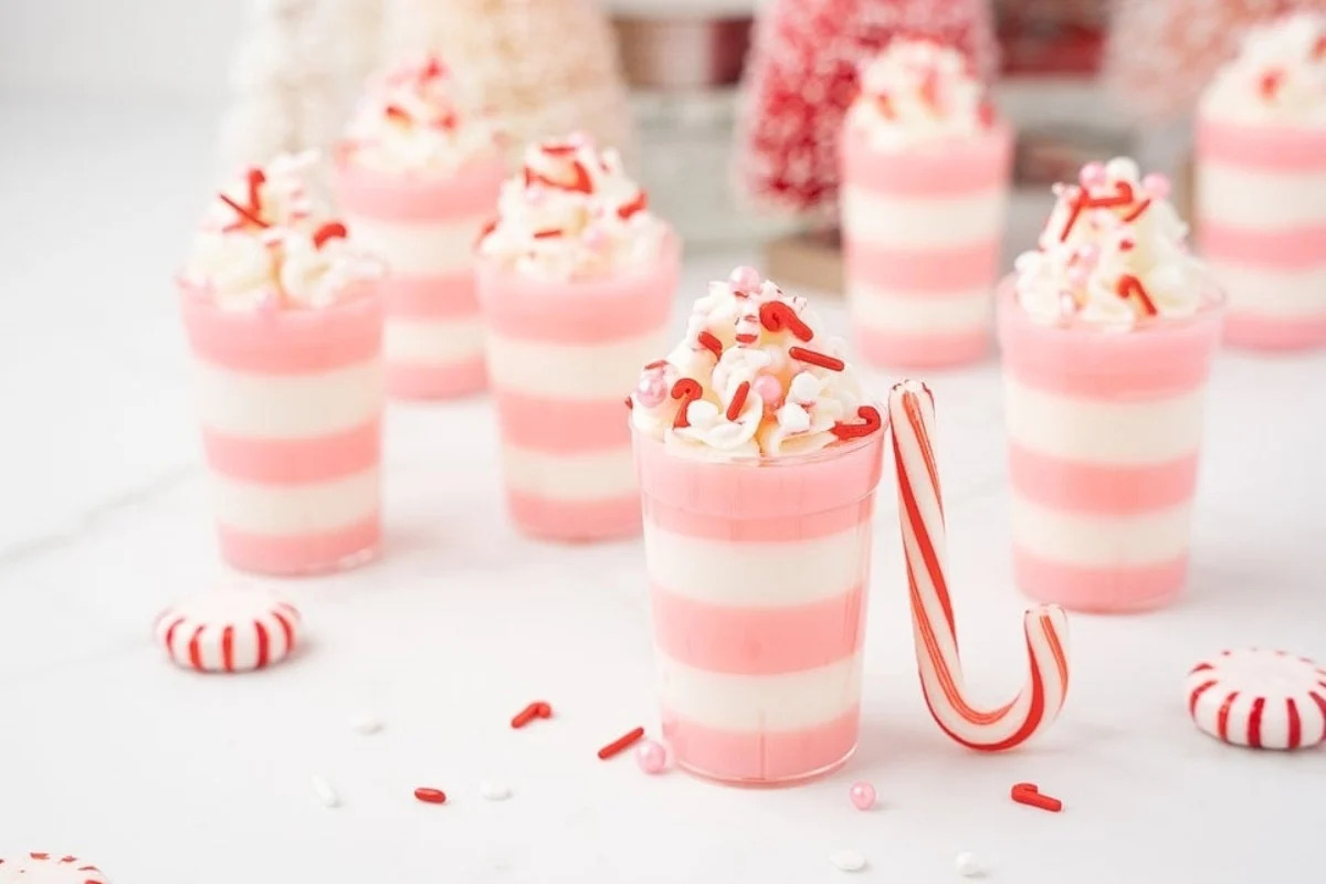 Christmas Pink Peppermint Jello Shots With Vodka And Schnapps 1