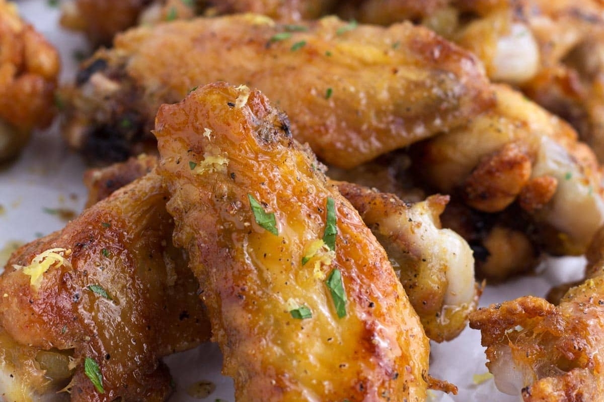 A game day favorite, these bite-sized fried chicken wings are sure to satisfy your cravings.