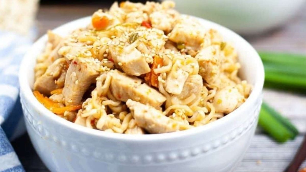Diy Fun Instant Pot Ramen With Chicken