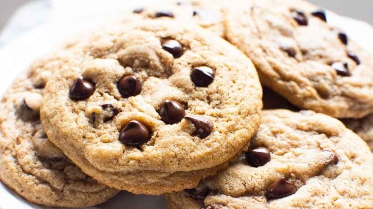 Healthy Chocolate Chip Cookies.