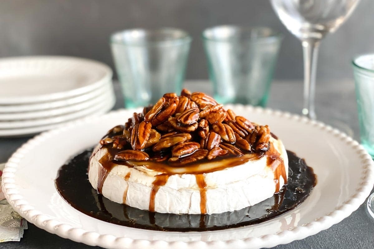 Low Fodmap Kahlua Pecan Brown Sugar Baked Brie