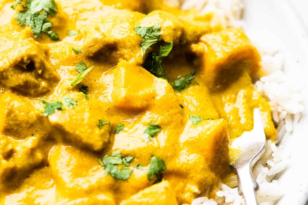 Discover mouthwatering curry recipes with a delicious serving of rice on top!