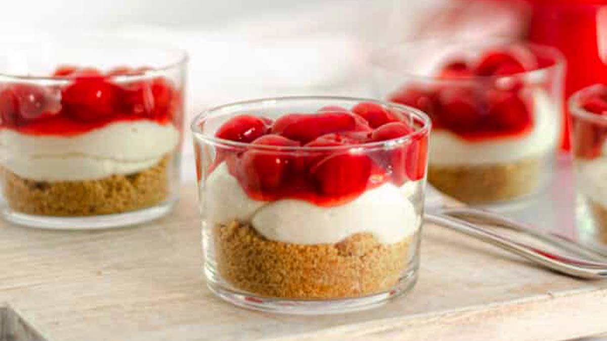 No Bake Cherry Cheesecake Parfaits. 