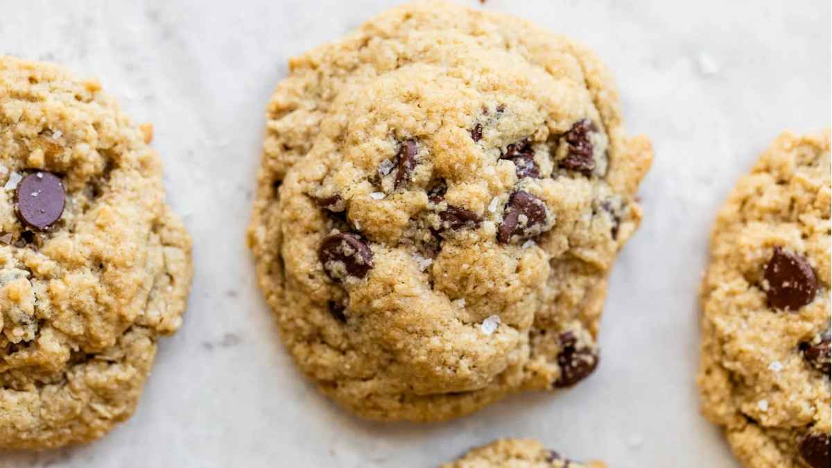 Oat flour cookies.