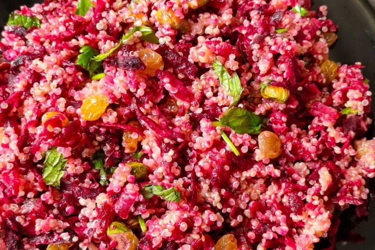 Beetroot quinoa salad with pomegranate seeds is a delicious and healthy dish that combines the earthy flavor of beets with the refreshing burst of sweetness from pomegranate seeds.