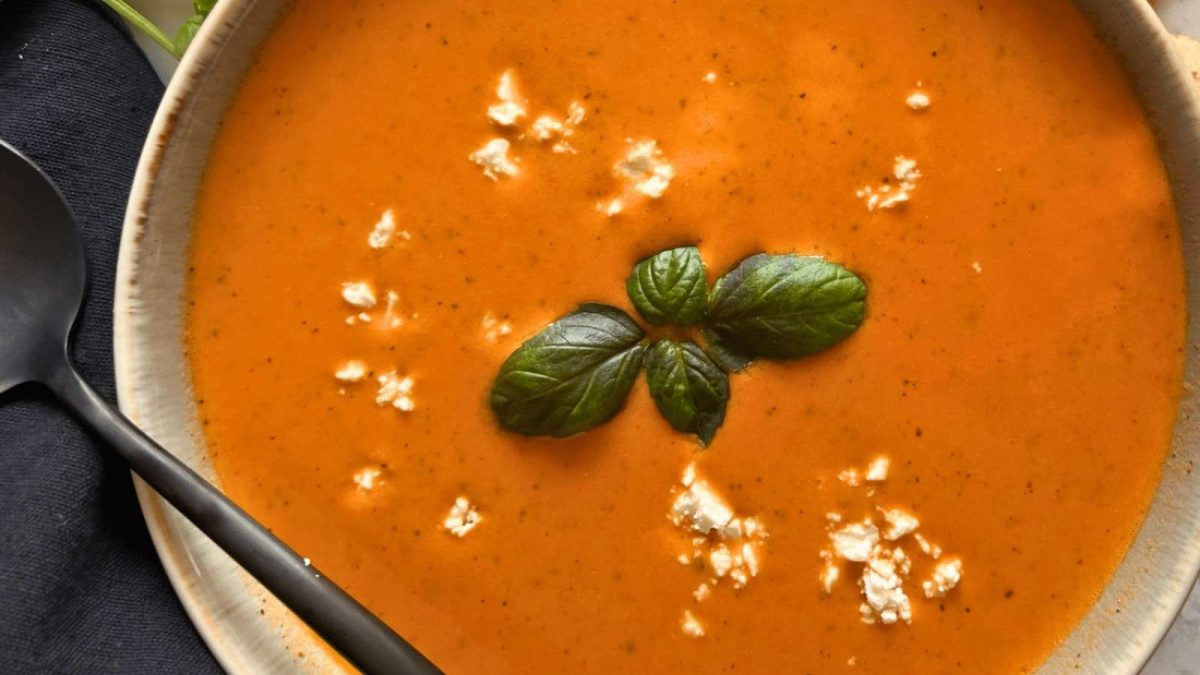 The Lazy Slow Cooker Slow Cooker Tomato And Feta Soup