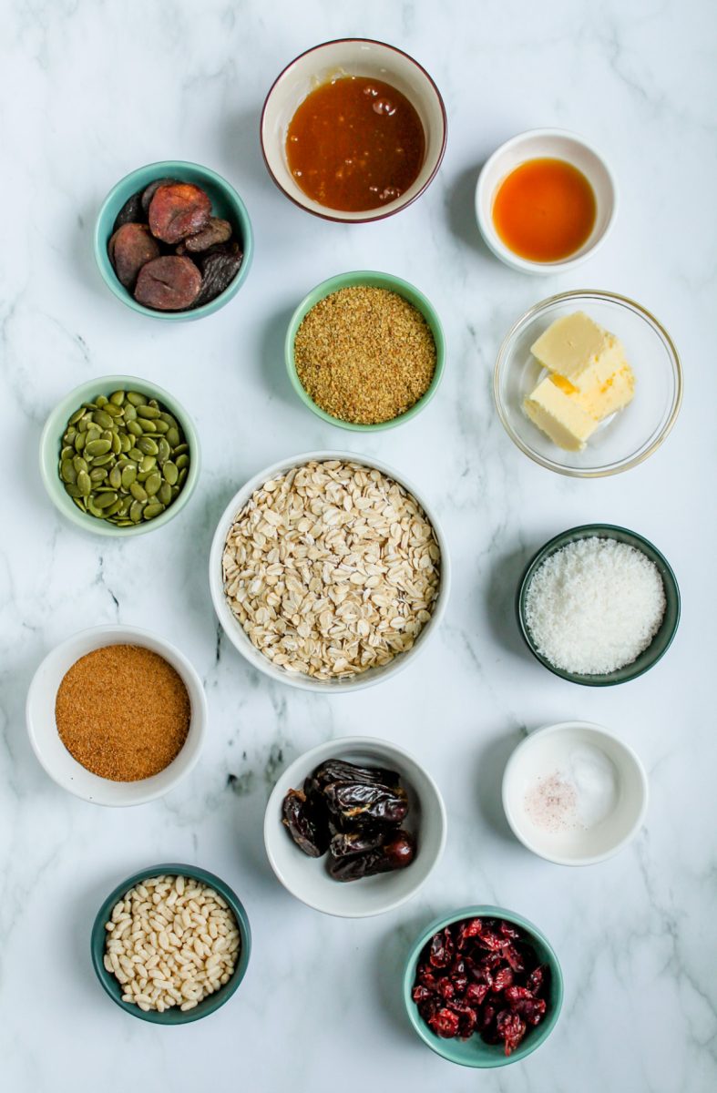 A bowl of delicious ingredients for an Aussie Bites copycat granola bowl.