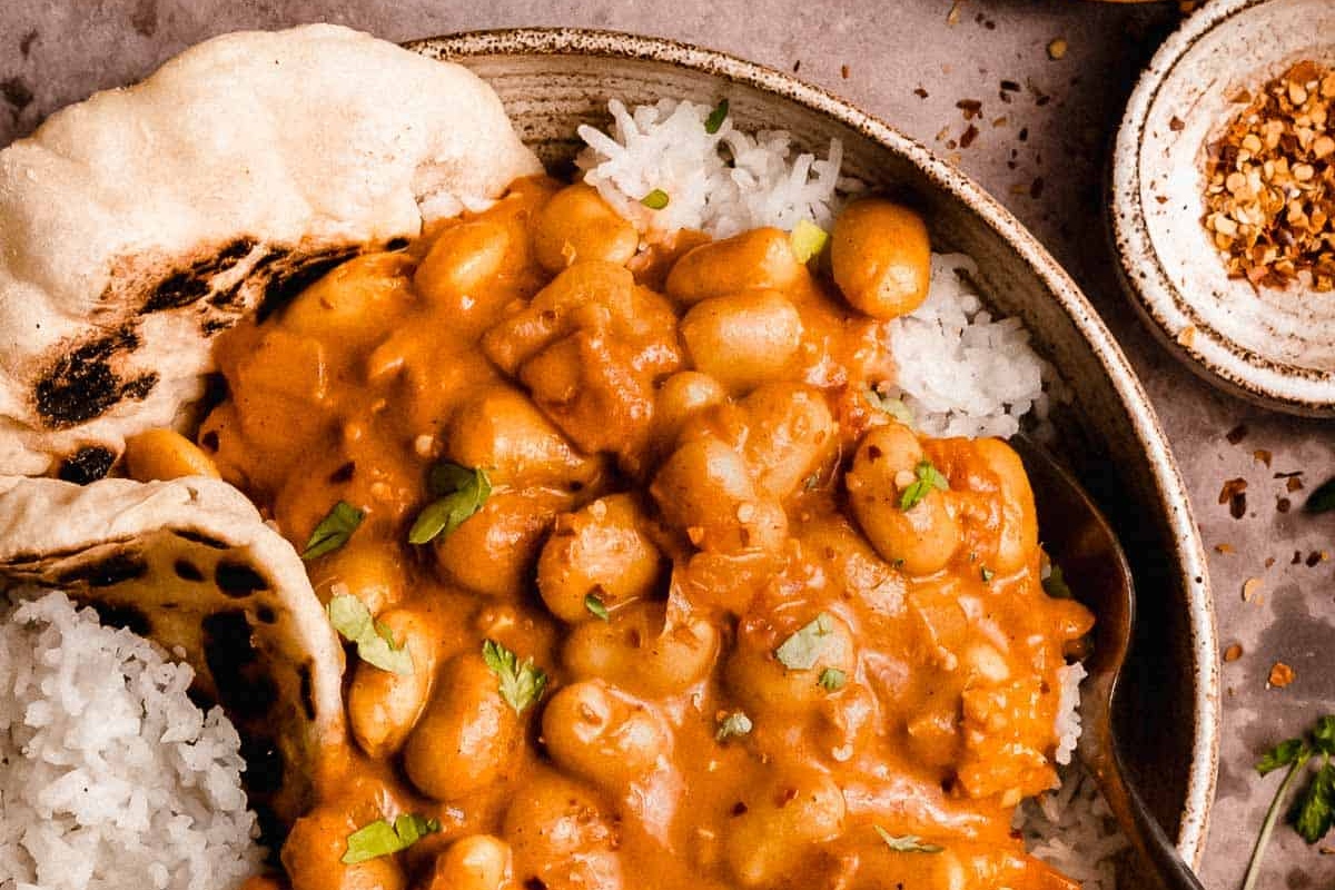 Curry recipe on a plate.