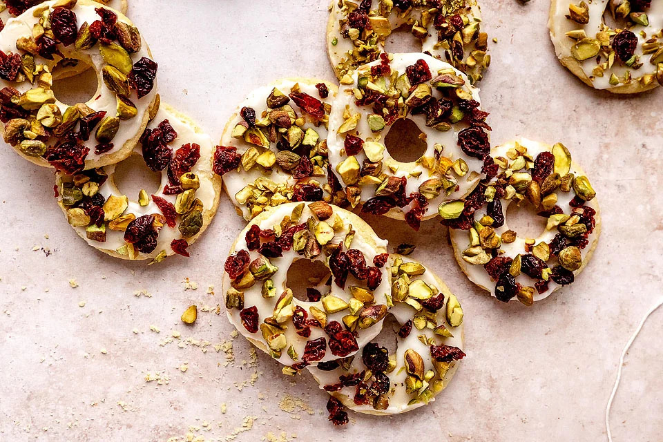 Freezable cranberry pistachio donuts with Christmas flavors.