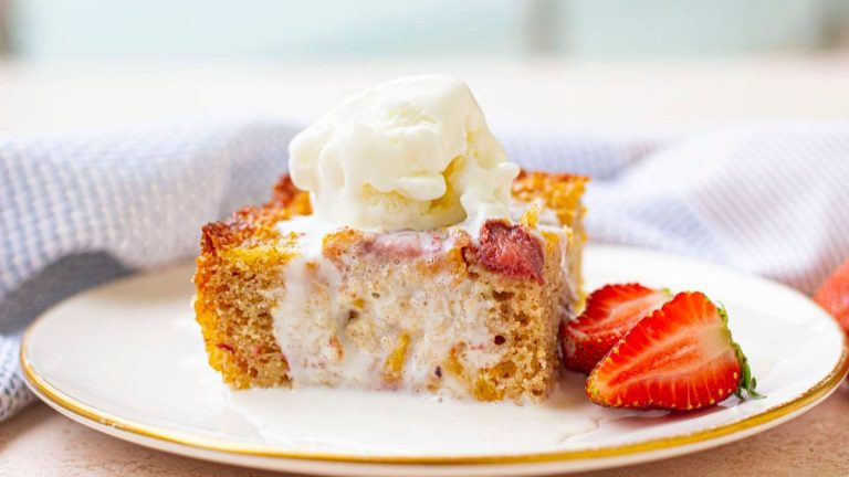 strawberry peach cobbler