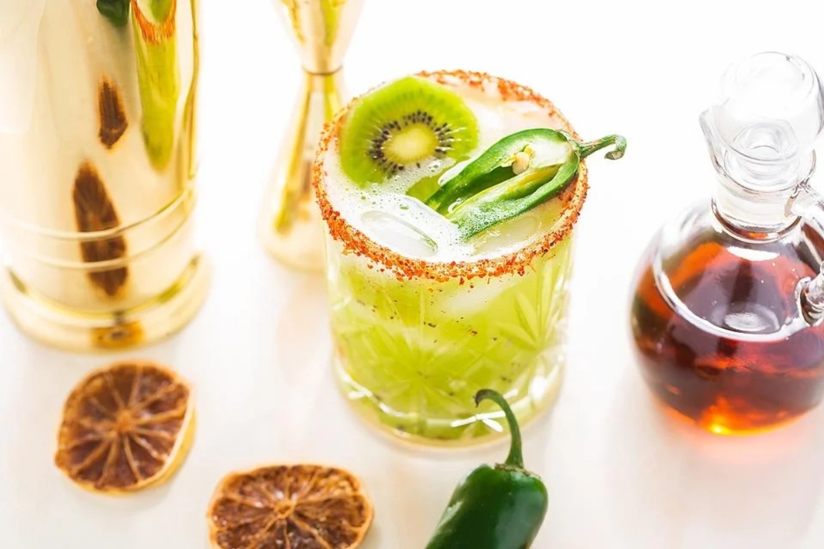 A refreshing Valentine's Day margarita with zesty lime and juicy kiwi.