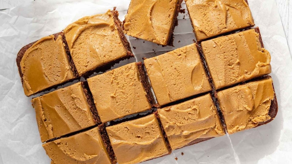Applesauce Spice Cake With Caramel Icing. 