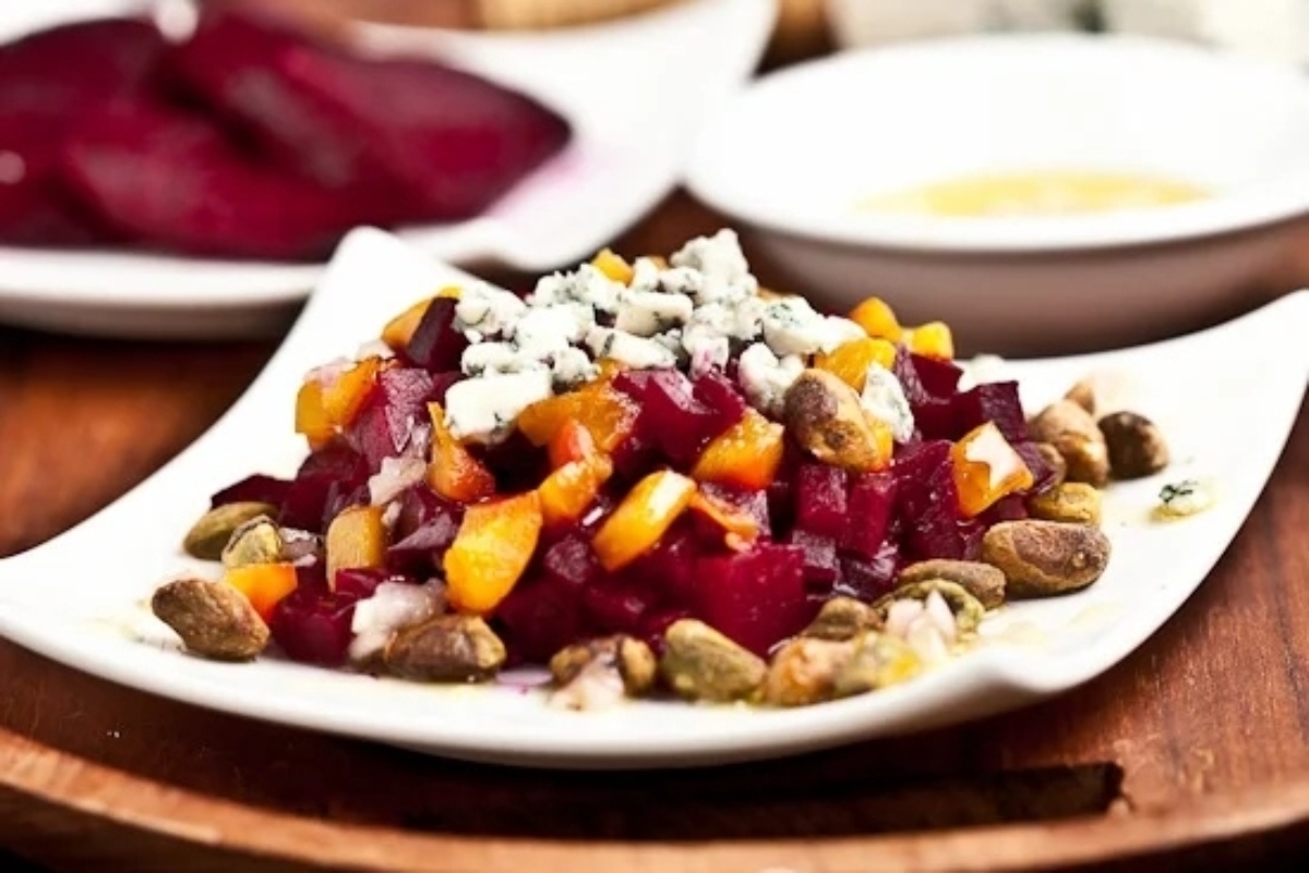 Beet salad with feta and pistachios.