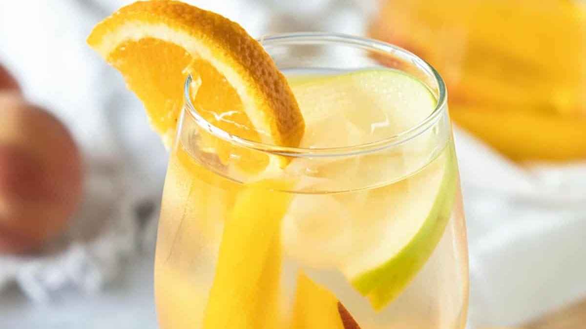 Best White Wine Sangria.