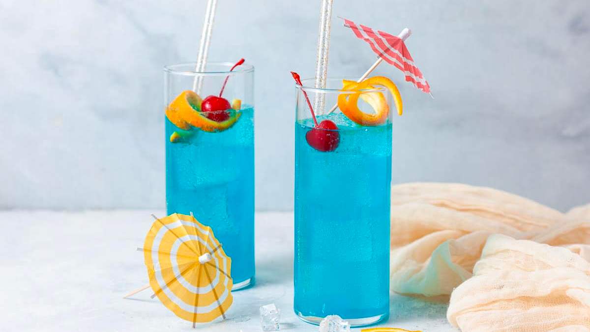 Blue Lagoon Mocktail.