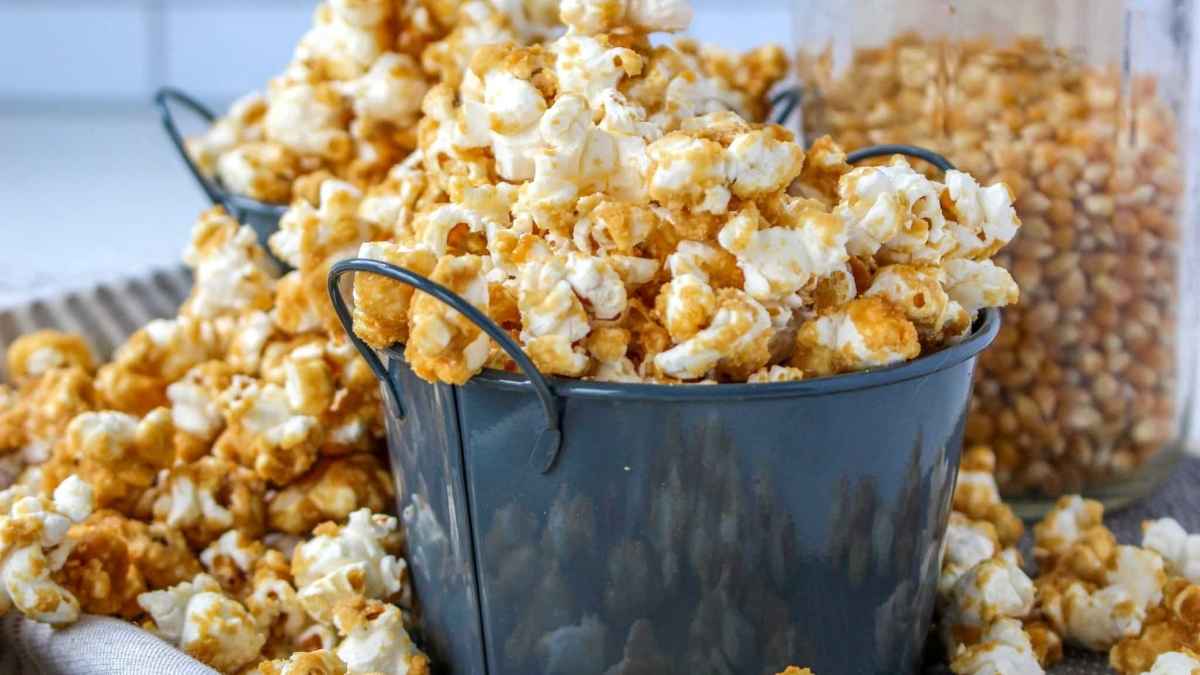 Caramel Corn Recipe. 