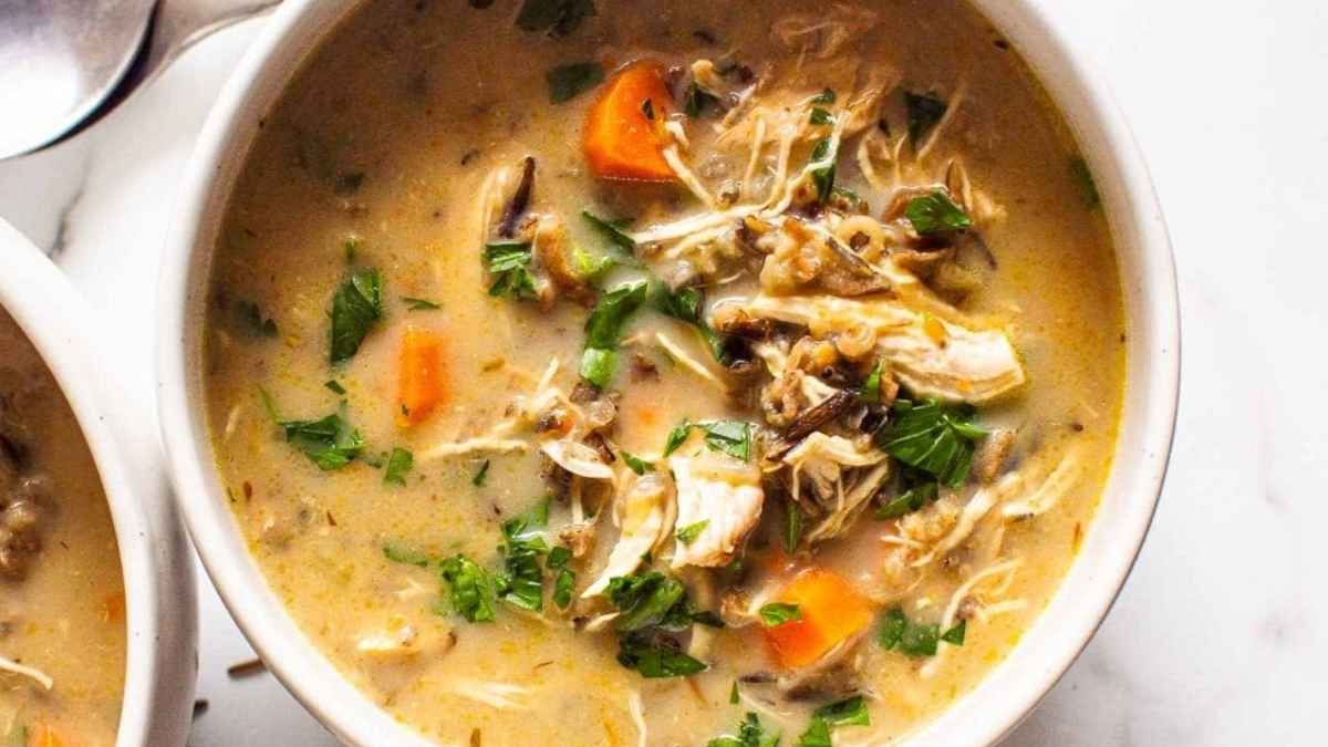 Chicken Wild Rice Soup {No Cream}. 