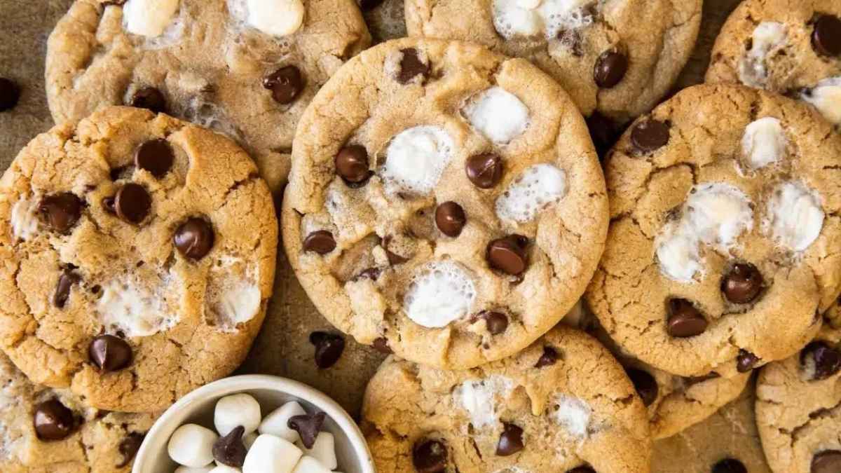 Chocolate Chip Marshmallow Cookies.