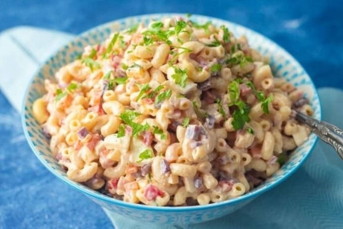 Classic Macaroni Salad