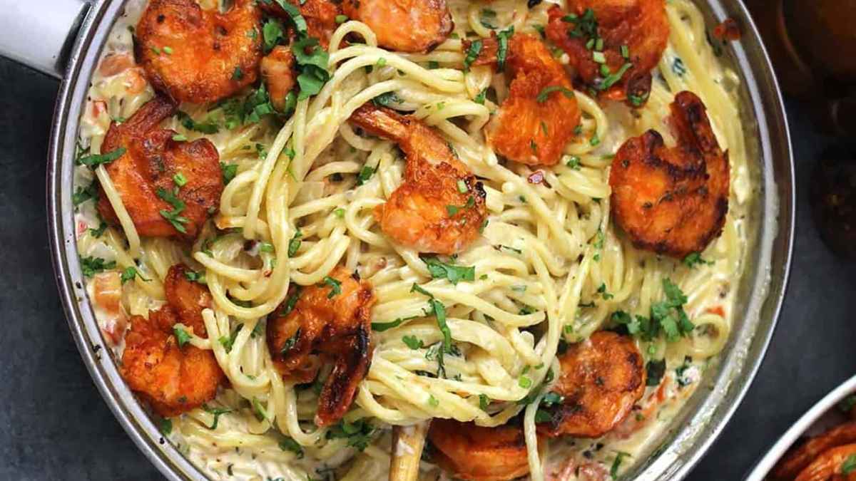 Classic Shrimp Scampi Pasta.