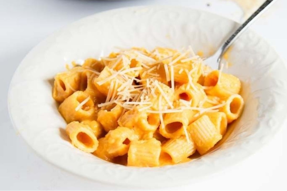 Creamy Miso Carrot Pasta Sauce Recipe