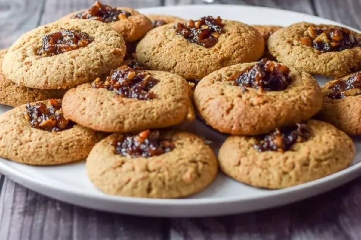 Date Nut Cookies