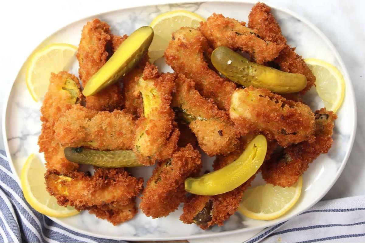 Deep Fried Dill Pickles Frickles