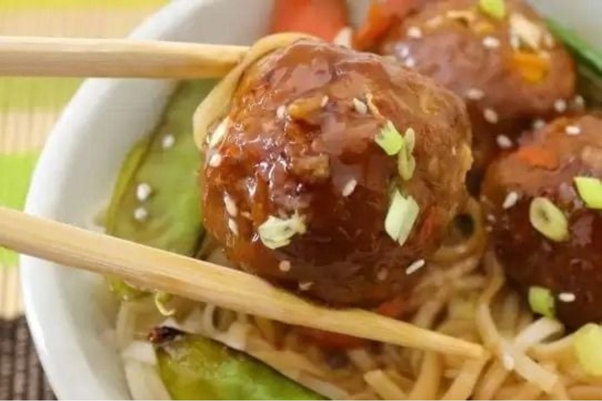 Easy Asian Sweet Chili Chicken Meatballs