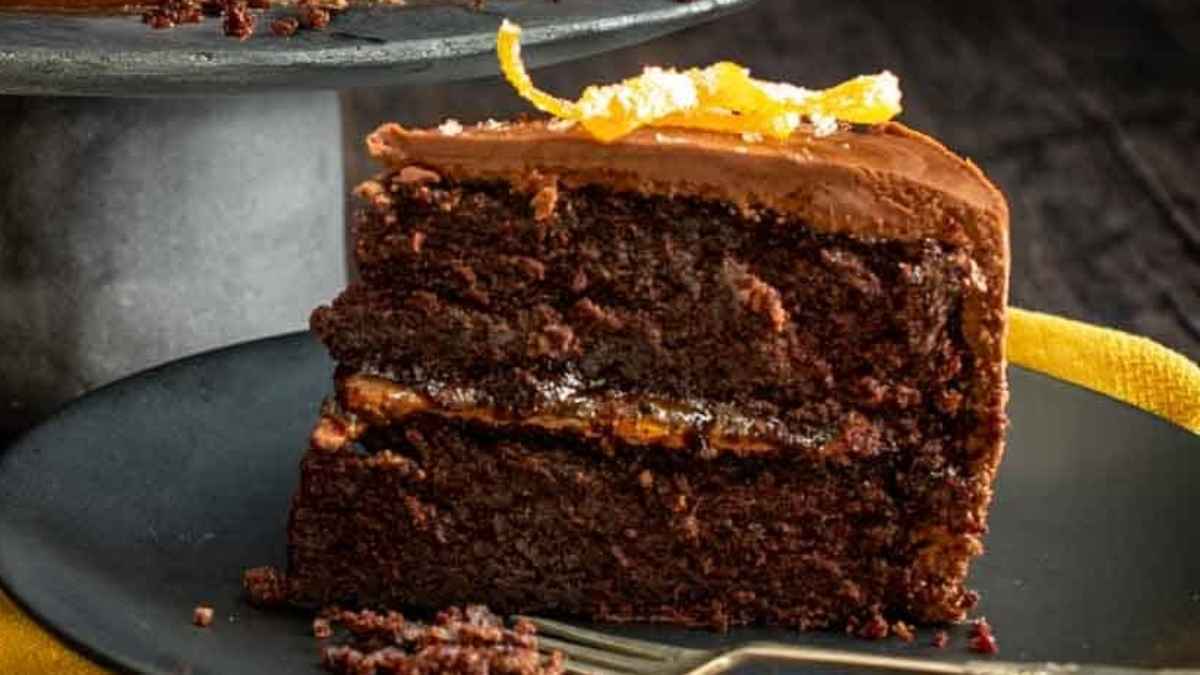 Easy Chocolate Orange Cake Recipe.