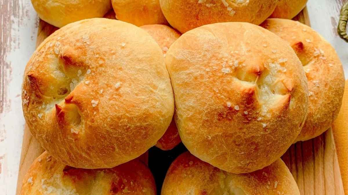 Easy French Bread Rolls.
