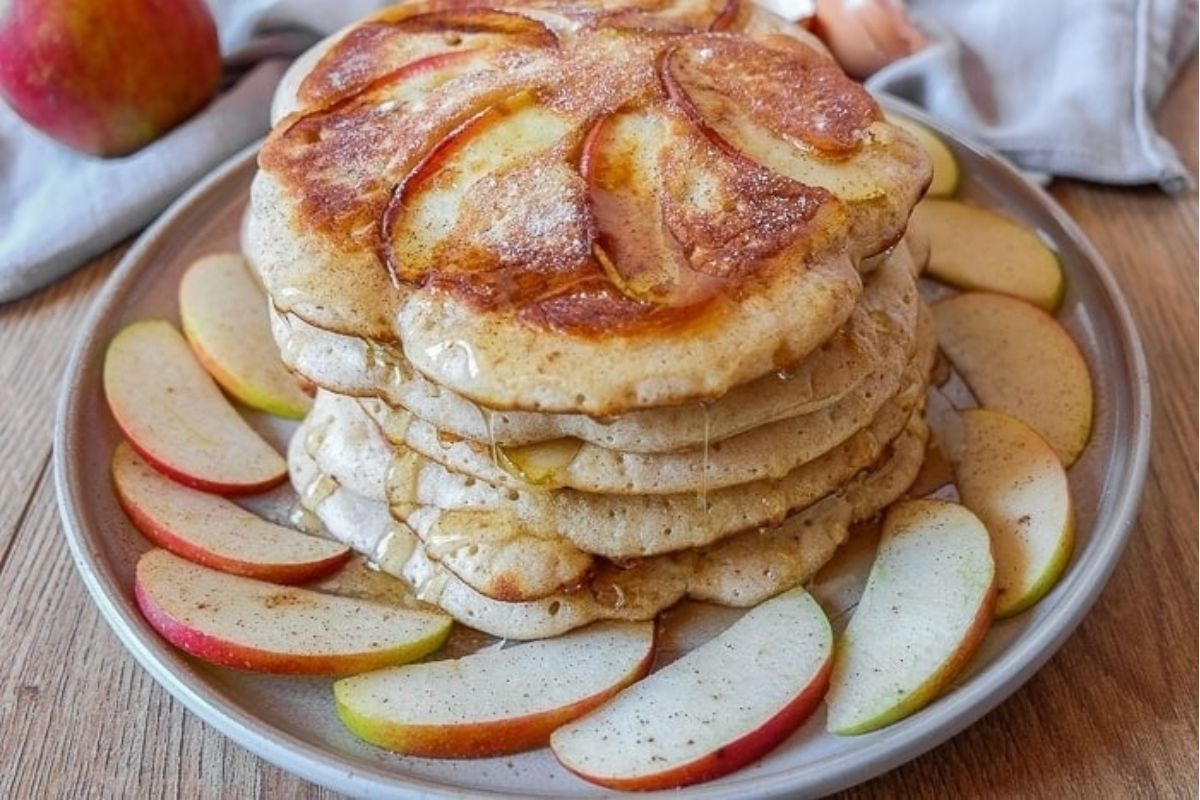 Fluffy German Apple Pancakes Apfelpfannkuchen