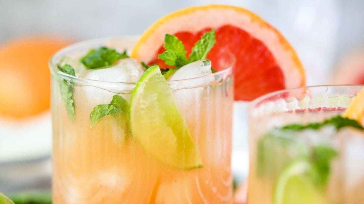 Grapefruit Ginger Beer Mocktail