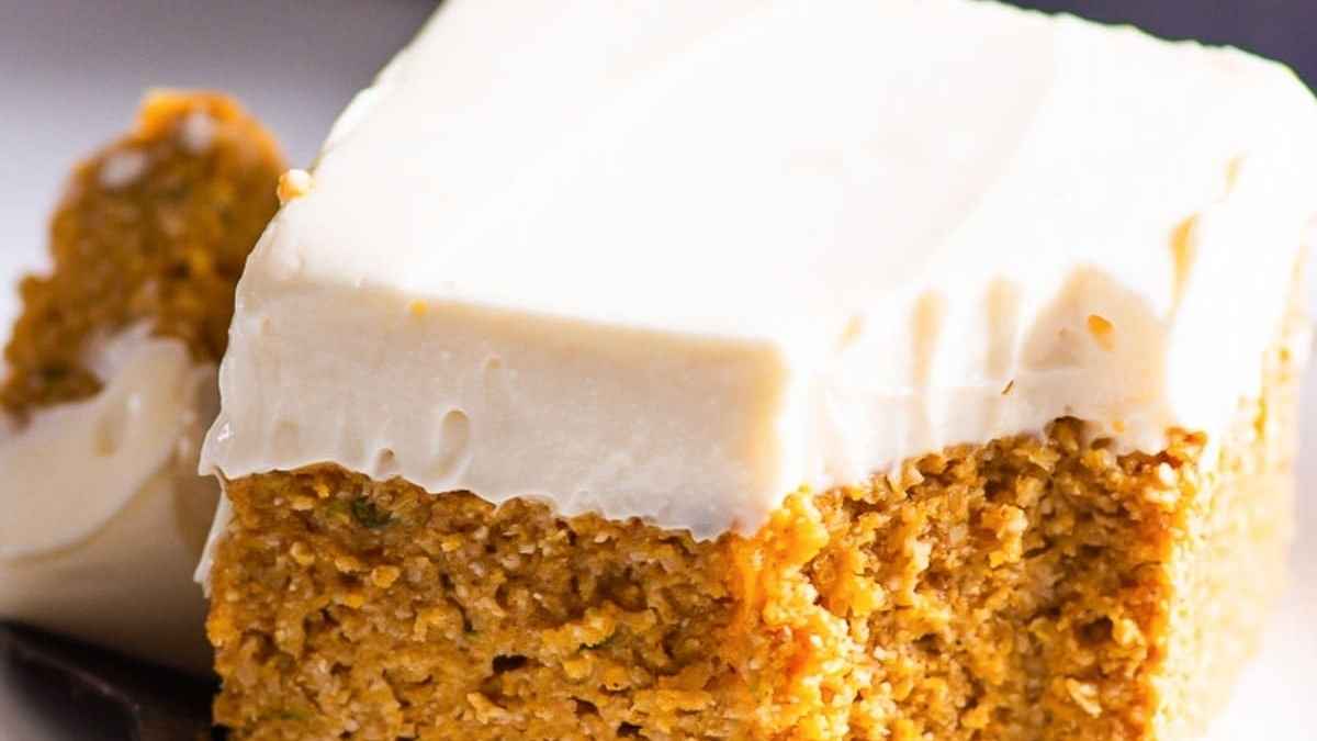 Healthy Pumpkin Cake. 