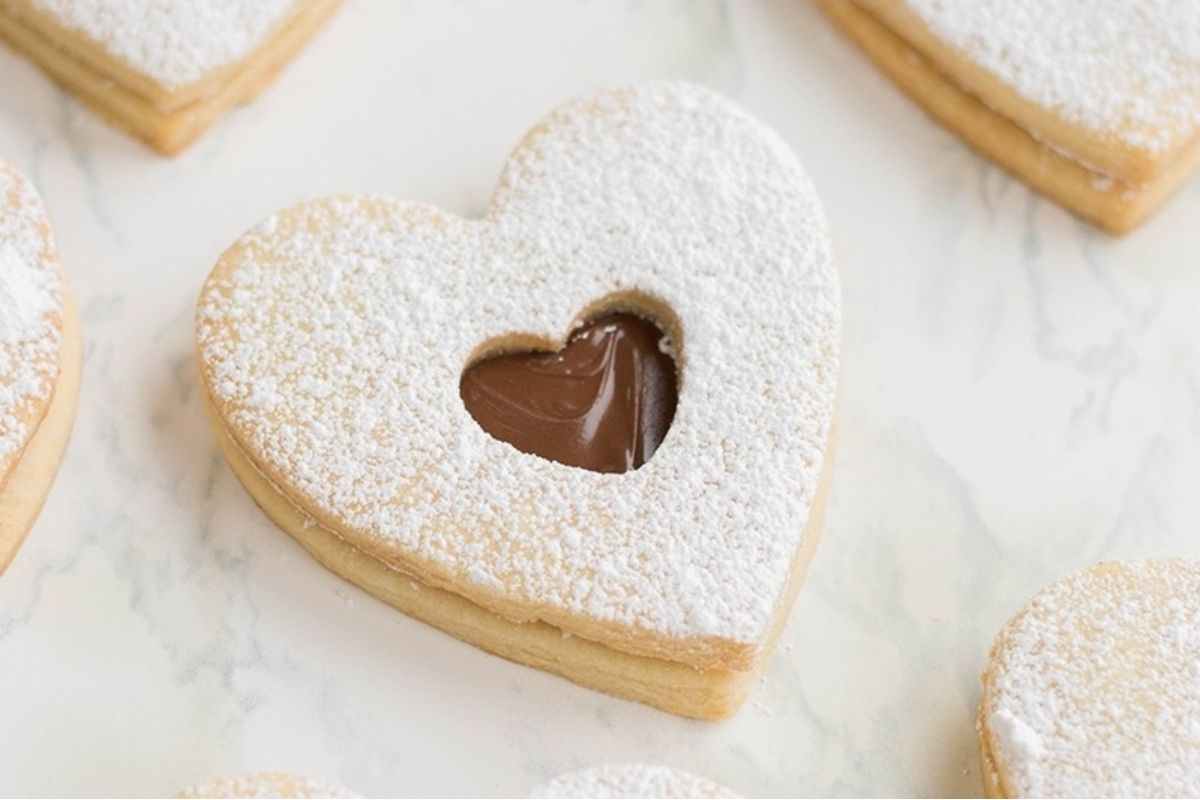 Heart Sugar Cookies With Nutella Filling