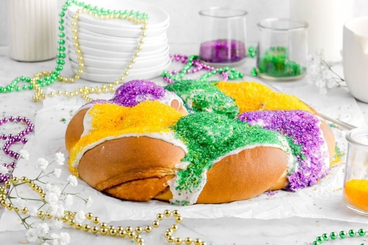 Homemade Mardi Gras King Cake
