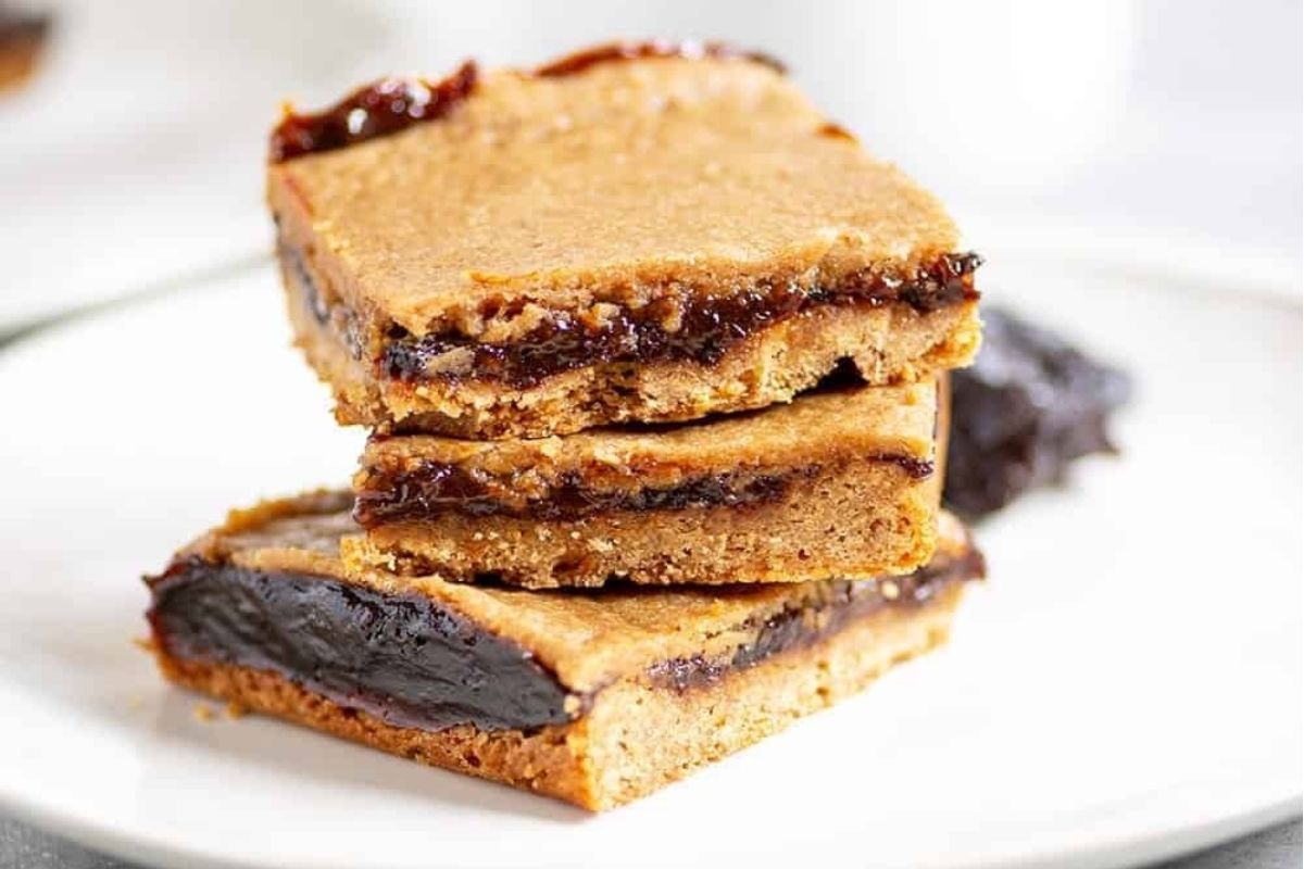 Homemade Prune Bars