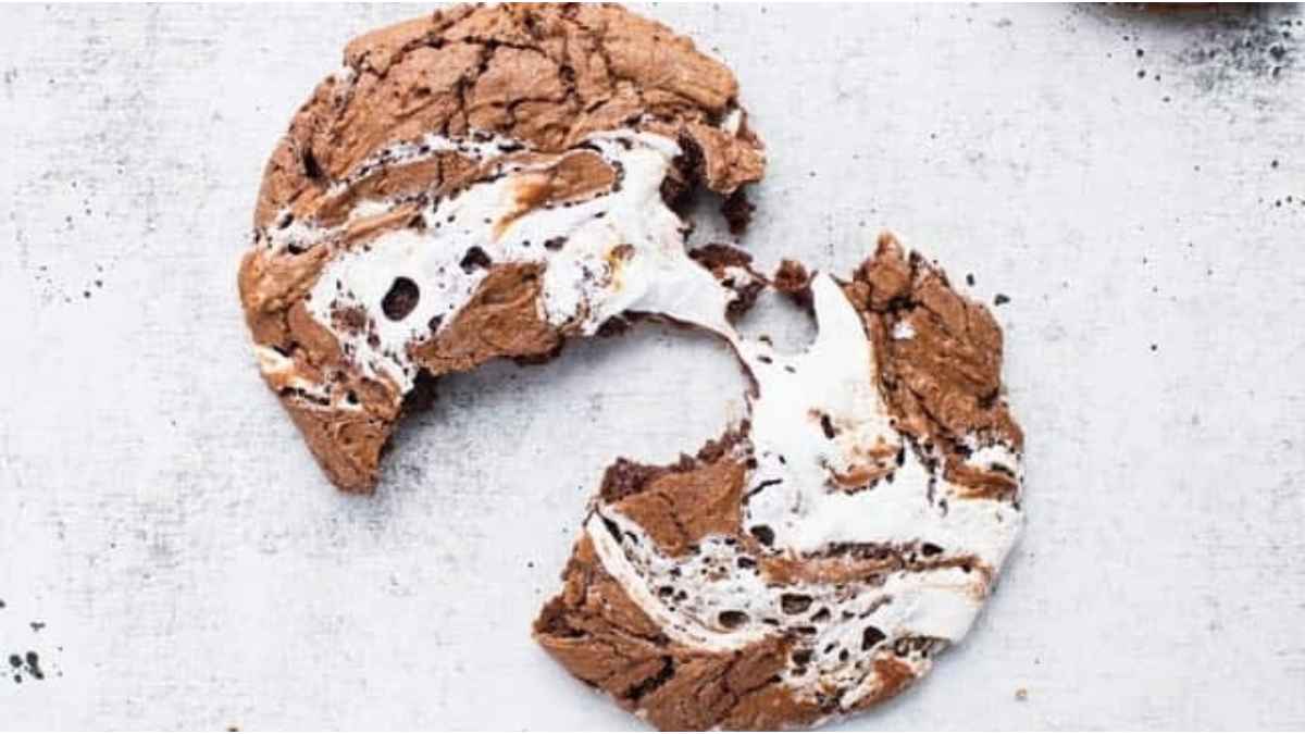 Hot Chocolate Cookies. 