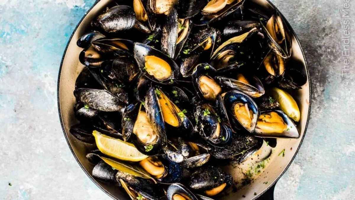 How To Cook Mussels.