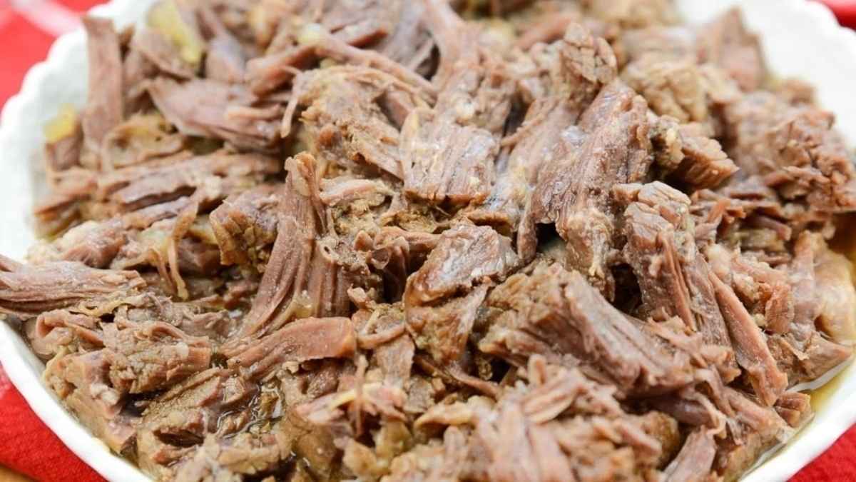 How To Make Shredded Beef From Frozen In The Instant Pot. 