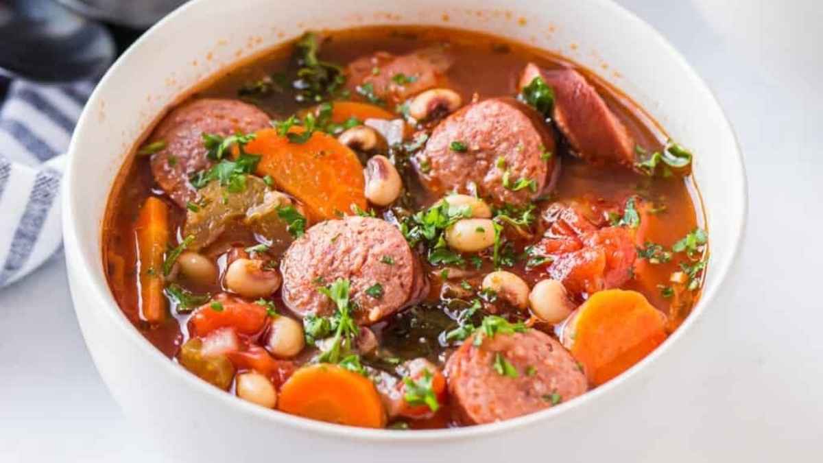 Instant Pot Black Eyed Pea Soup Recipe. 