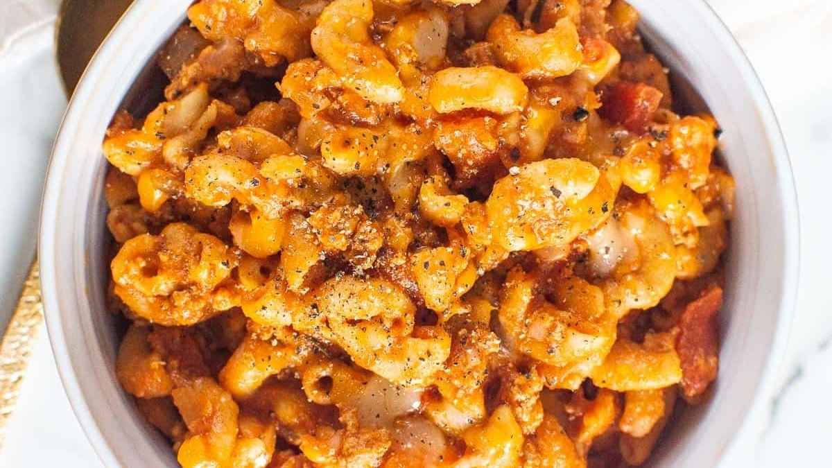 Goulash in a bowl.